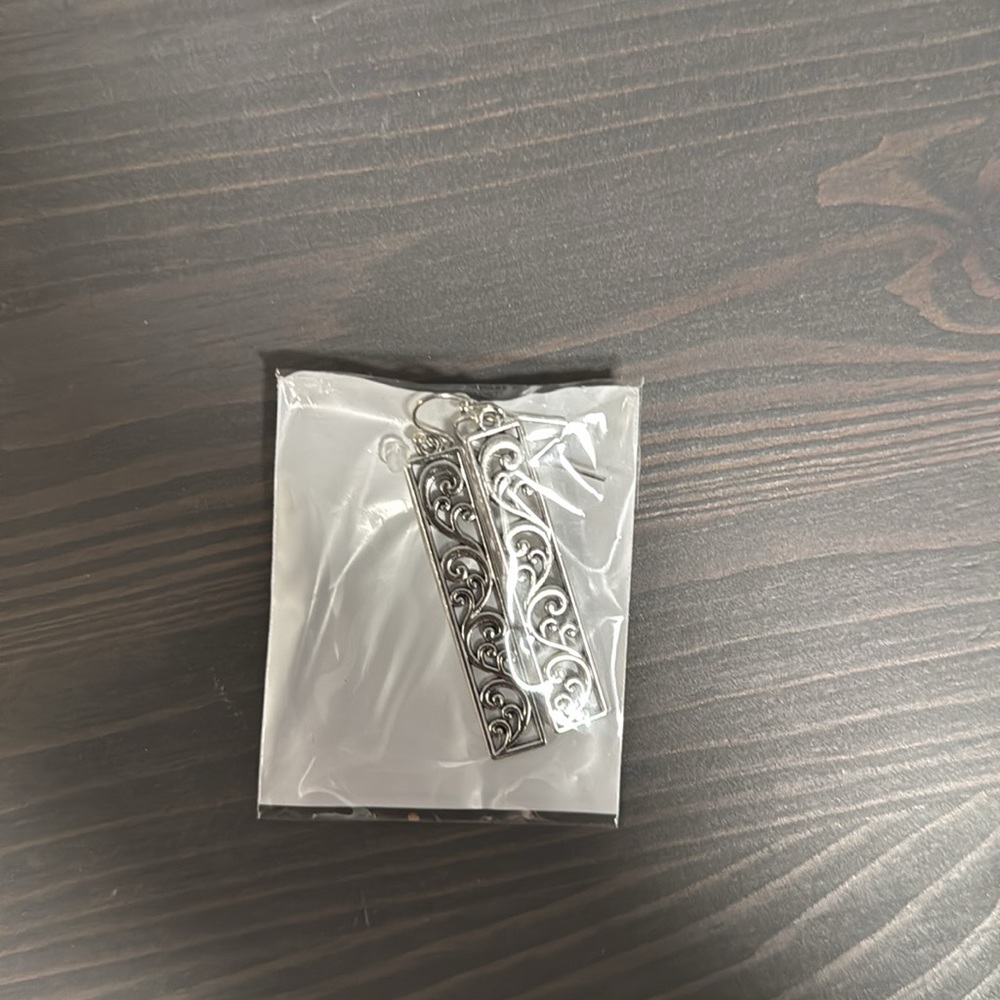 Earring Bundle - Picture 5 of 6